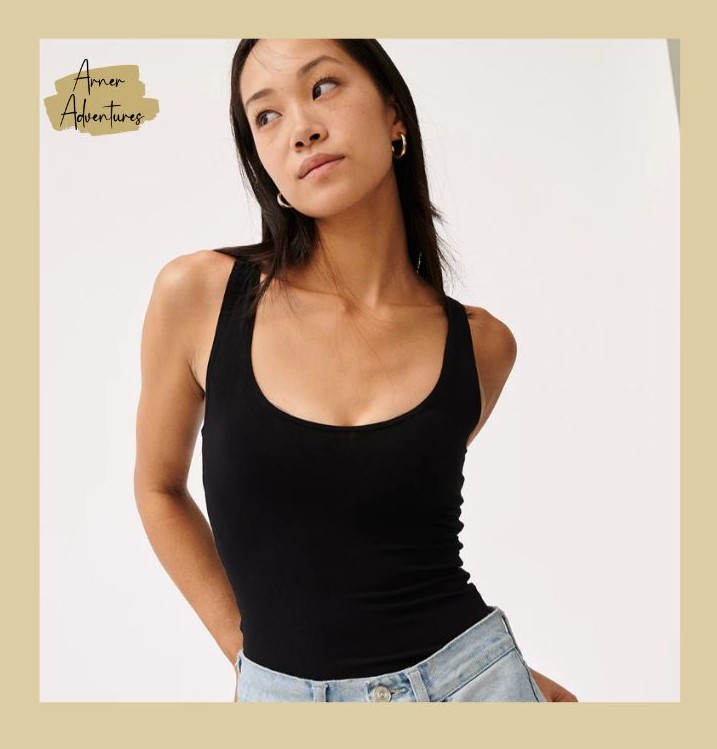 minimalist capsule wardrobe