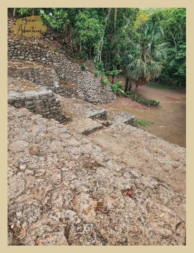 chacchoben mayan ruins