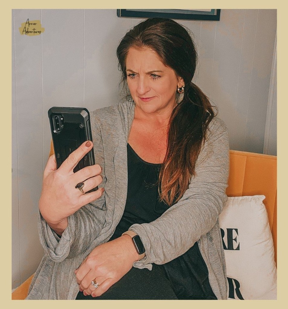 best way to organize contacts